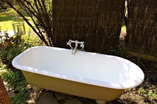 970 Lonely Bay Lodge, Bathroom