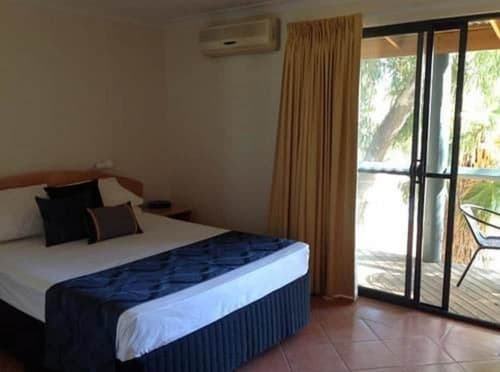 Pelican's Nest, Room