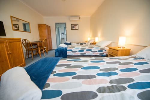 Gariwerd Motel, Room