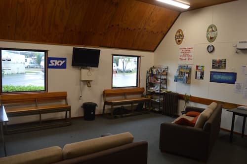 Dunedin Holiday Park & Motels, Lobby sitting area