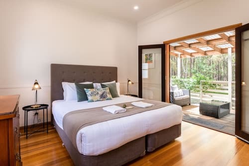 Bay and Bush, Jervis Bay, Room