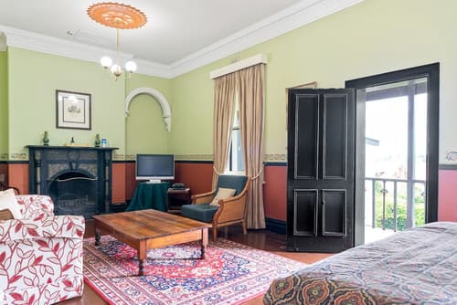 Colhurst House, Room