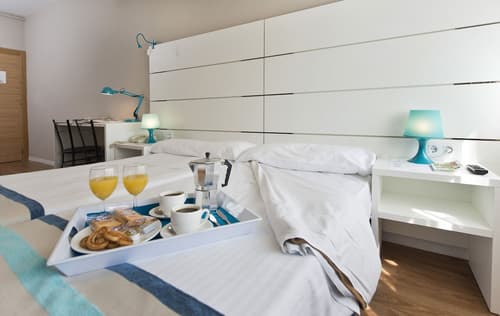 Estudios Aranzazu, Room