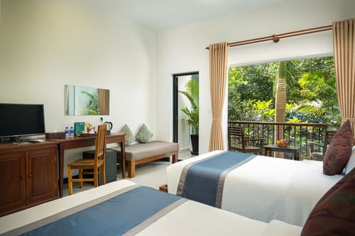 Landing Gold By Amatak, Room