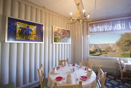 Bright Angel Lodge – Inside the Park, Restaurant