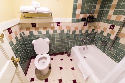 Old Faithful Inn - Inside the Park, Room