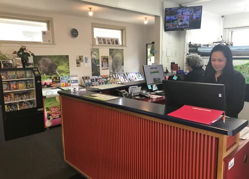 Rotorua Thermal Holiday Park, Reception