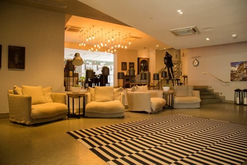 GHL San Lazaro Art Hotel, Interior entrance