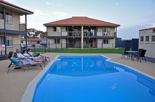 Pinnacles Edge Resort, Primary image