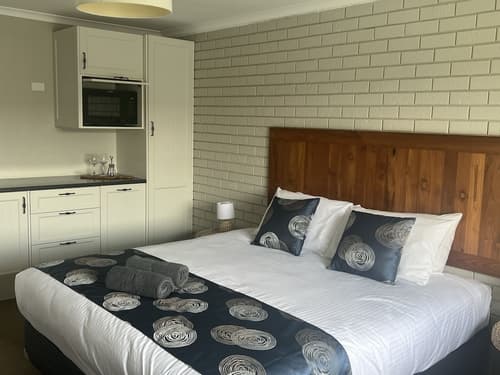 Southern Ocean Motor Inn, Room