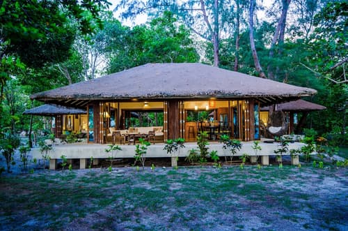 Koh Jum Beach Villas “A member of Secret Retreats”, Lobby