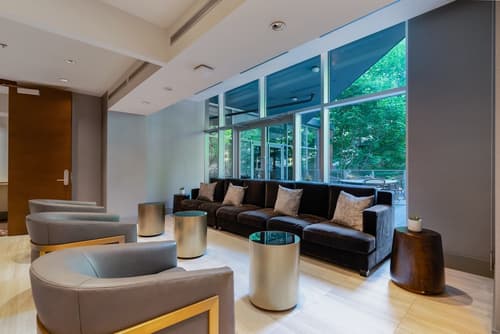 Level Vancouver - Yaletown Seymour, Reception