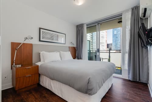 Level Vancouver - Yaletown Seymour, Room