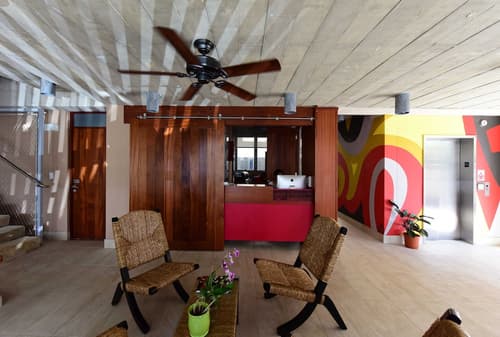 Dream Inn PR, Check-in/check-out kiosk