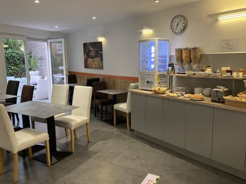 Adonis Hotel Strasbourg, Breakfast area