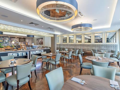 Mercure Edinburgh Haymarket, Breakfast area