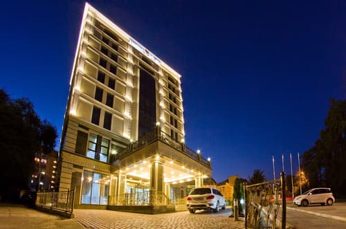 Plaza Hotel Bishkek, Primary image