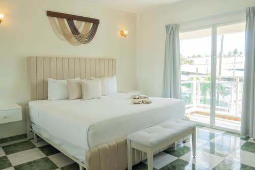 Hotel Checkin El Cortecito, Room