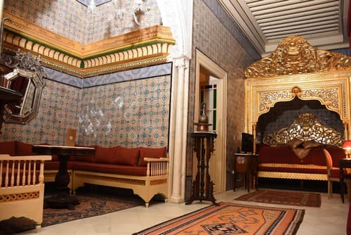 Palais Bayram, Room