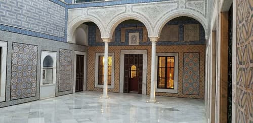 Palais Bayram, Primary image