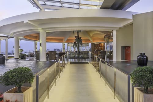 Pesona Alam Resort & Spa, Interior entrance