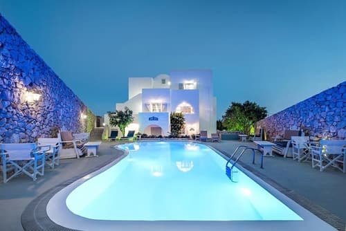 LavaRock Villa, Primary image