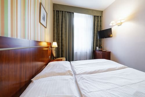 Hotel Raffaello Prague, Room