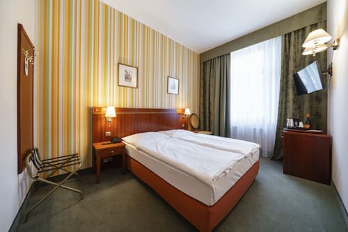 Hotel Raffaello Prague, Room