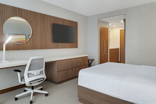 Hilton Garden Inn San Jose Airport City Mall, Room