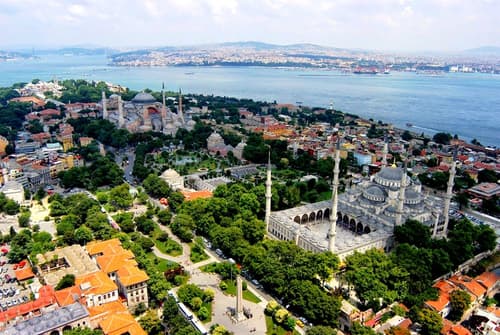 Menesa Hotel, Point of interest