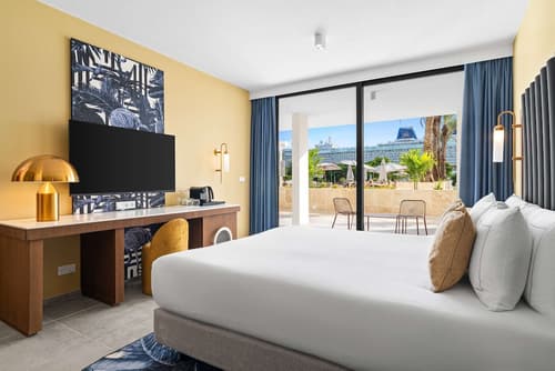 The Rif at Mangrove Beach Corendon Curacao All-Inclusive, Curio by Hilton, Room