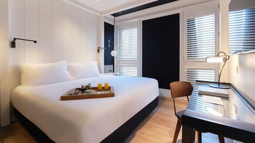 ESTIMAR Valencia, Room