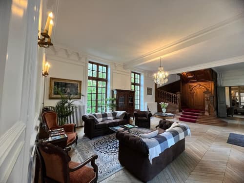 Château du Rondon, Lobby sitting area