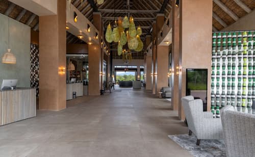 Radisson Safari Hotel Hoedspruit, Lobby