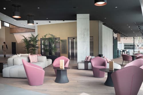 Hotel Tembo Barcelona, Reception