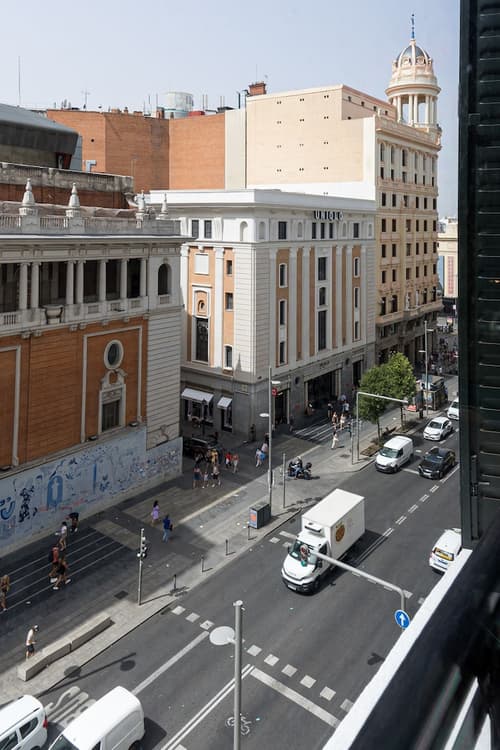 Live It Gran Via, Room