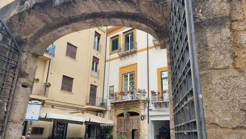 2 Sicilie Rooms and Suite, Front of property