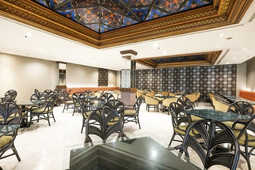 Loman Park Hotel Yogyakarta, Breakfast area