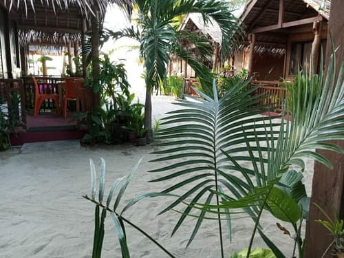 Zhaya's Beach and Cottages, Living area