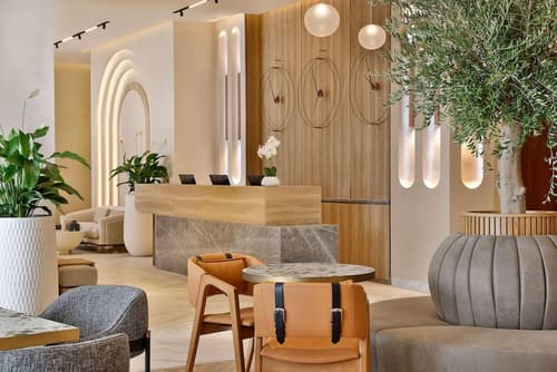 The First Collection Dubai Waterfront, Lobby