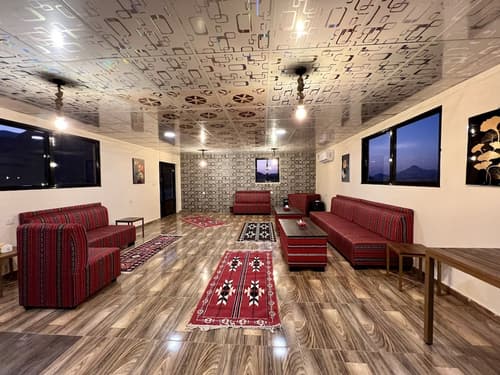 Jordan Memories Luxury Camp, Concierge desk