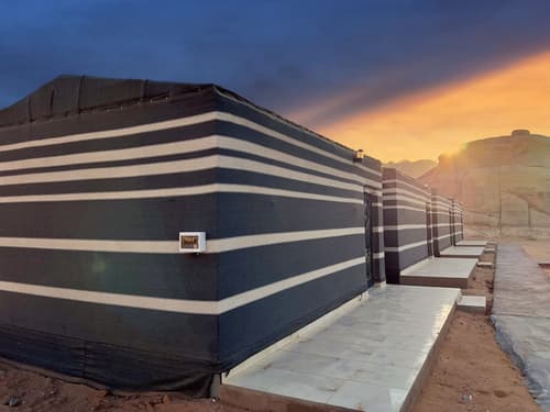 Jordan Memories Luxury Camp, Room