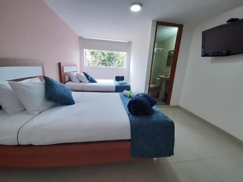 Hotel Calantha, Room