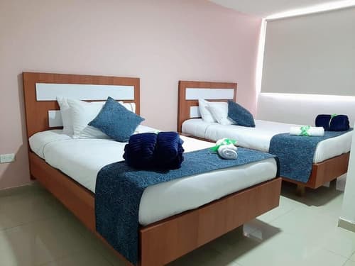 Hotel Calantha, Room