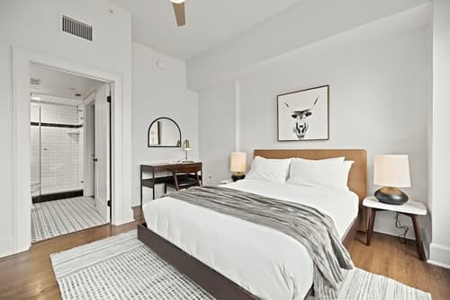 The Maverick, powered by Placemakr - River Walk, Primary image