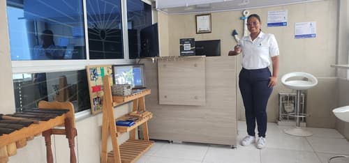 Edificio Regata Inn, Reception