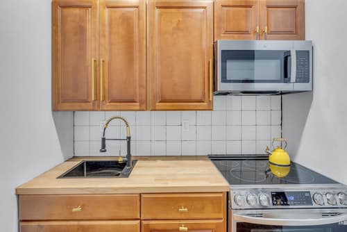 Brewerytown Gem 1BR Apartment W Oxford, Shared kitchen