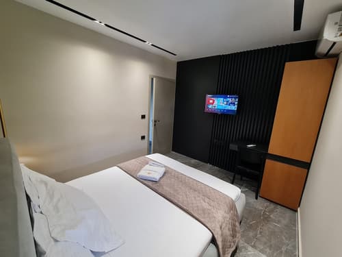 La Mirage Suites & Apartments, Room