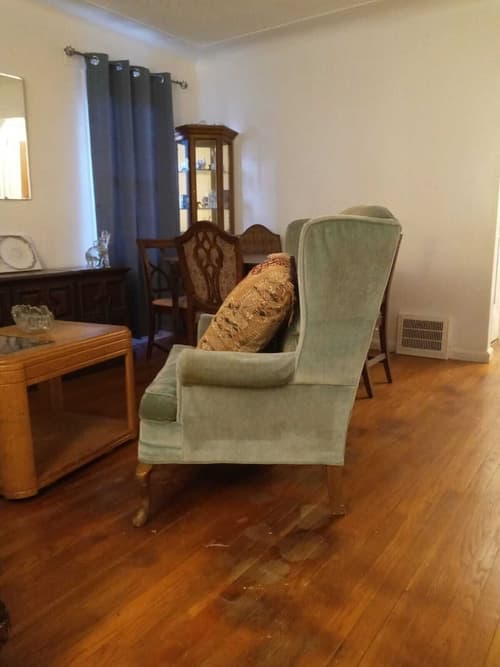 Super Comfy Room at a Great Location, Living area