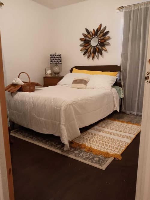 Super Comfy Room at a Great Location, Room